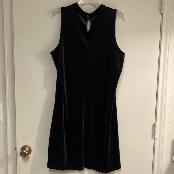 Purple Worthington Dress - Picture 5 of 7